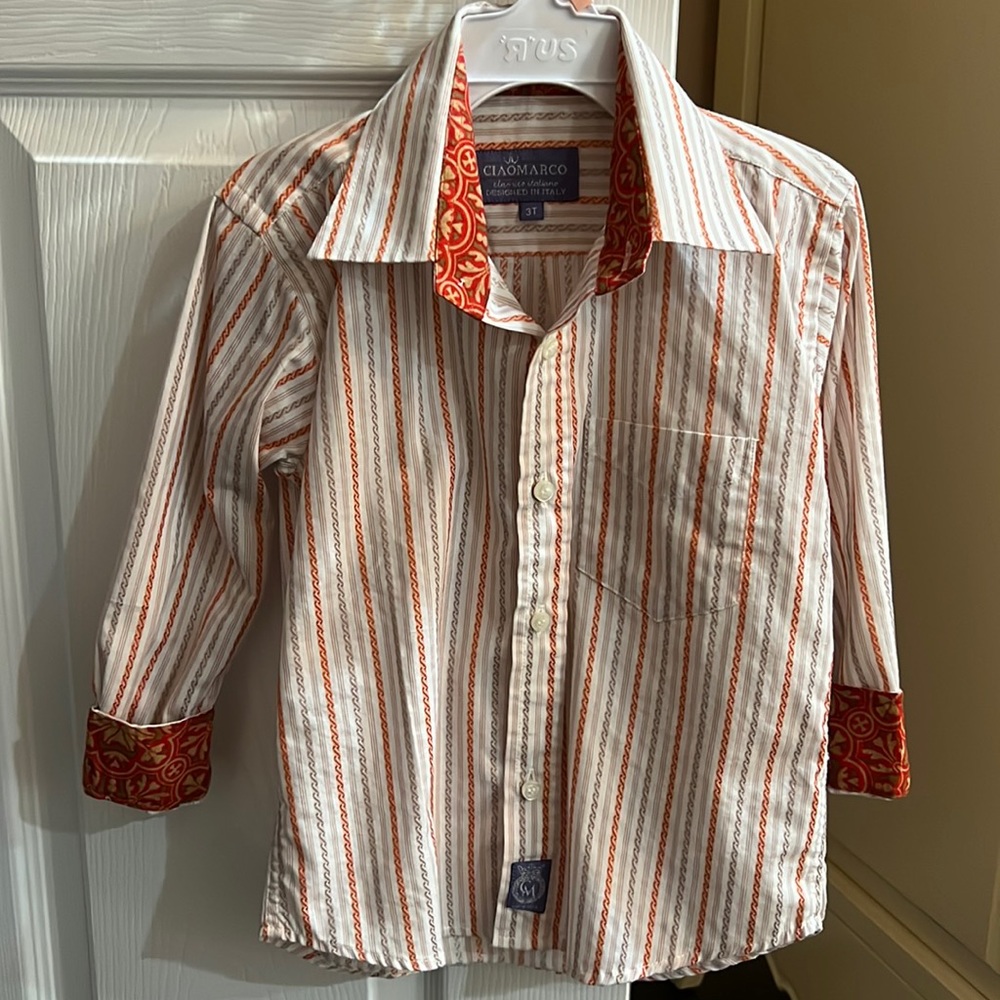 Beautiful toddler boy button down shirt worn once